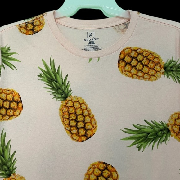 Pineapple tee shirt size XL pink in color, clean, no stains, great condition - Picture 3 of 6
